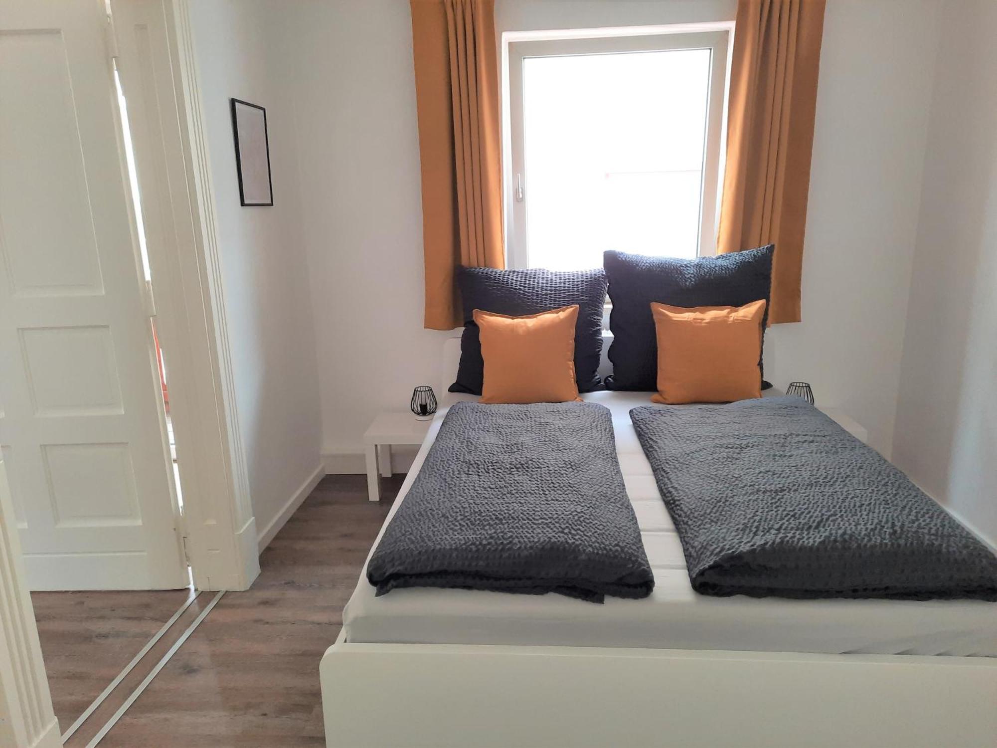 Ferienwohnung Im Zentrum Mit Balkon Und Parkplatz Гмунден Екстериор снимка